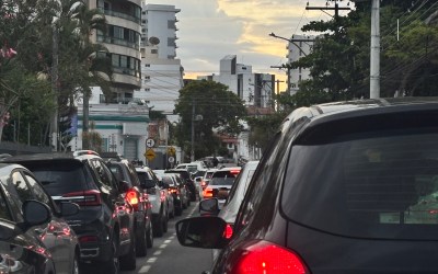 Trânsito Caótico em Campos: IMTT e Guarda Municipal Ignoram o Problema